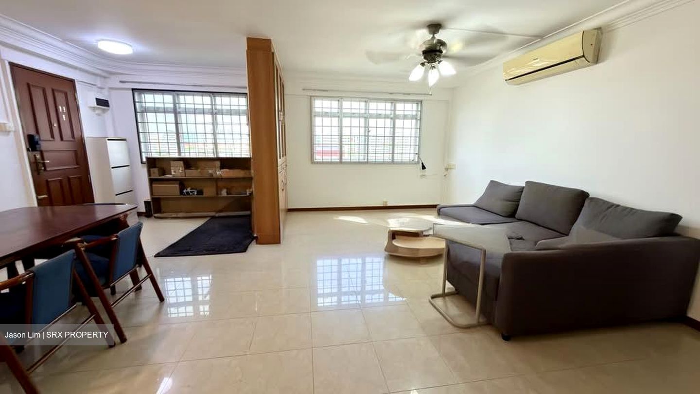 Blk 642 Yishun Street 61 (Yishun), HDB 5 Rooms #572229071
